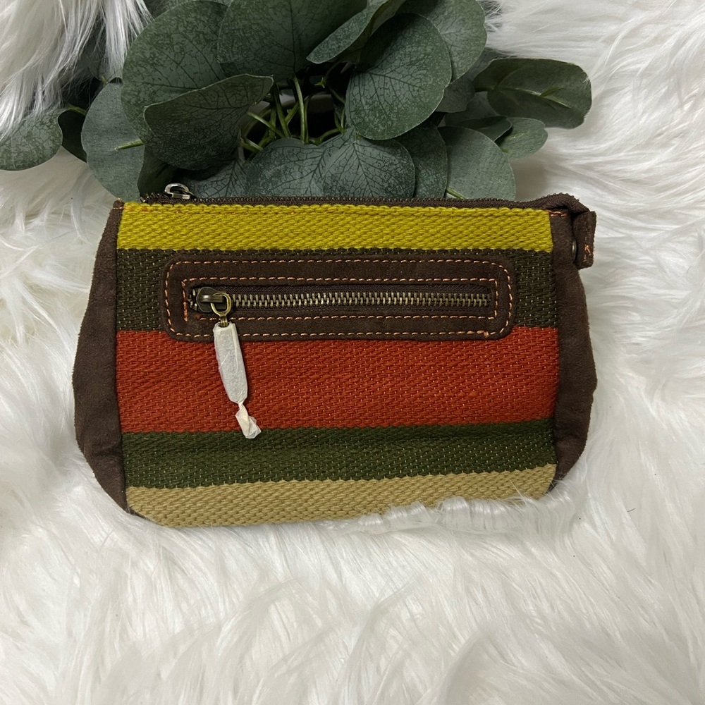 NWT- Bath & Body Works cosmetic Bag